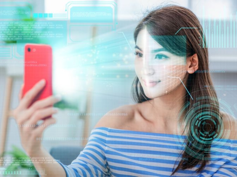 Sinh trắc học khuôn mặt xác thực danh tính dựa trên đặc điểm khuôn mặt