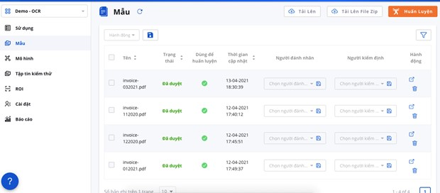 Khách hàng có thể tự huấn luyện mô hình bằng cách tải ít nhất 3 mẫu lên và đánh nhãn thông tin cần trích xuất